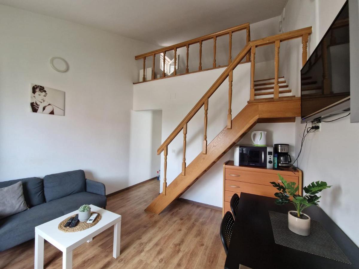 Apartments Luigi Ουμάγκ Εξωτερικό φωτογραφία
