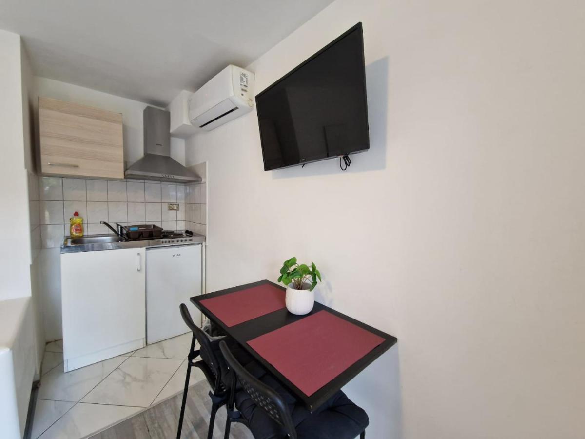 Apartments Luigi Ουμάγκ Εξωτερικό φωτογραφία